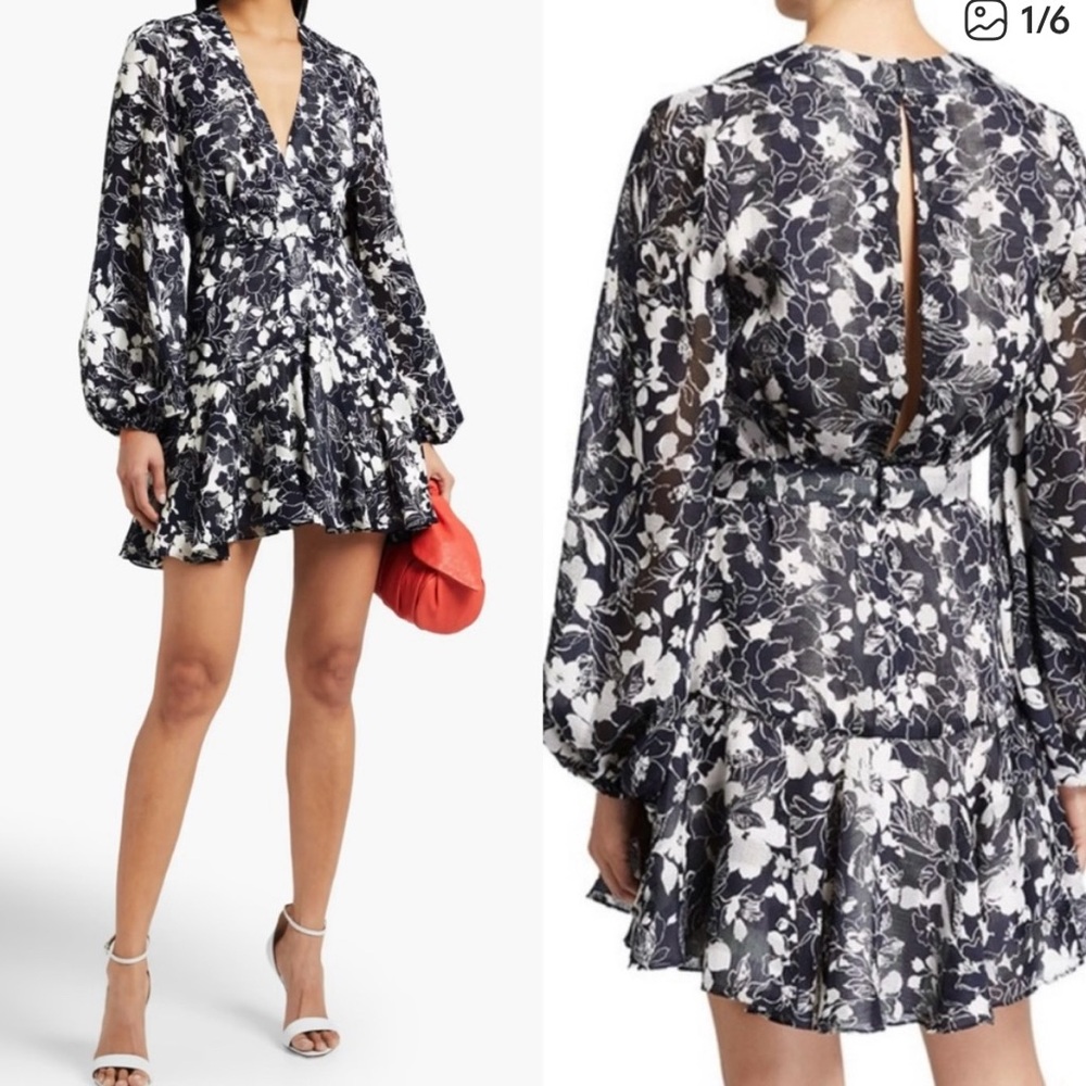 ALEXIS Neala Navy Blue & White Floral Print Faux Wrap Mini Dress size medium